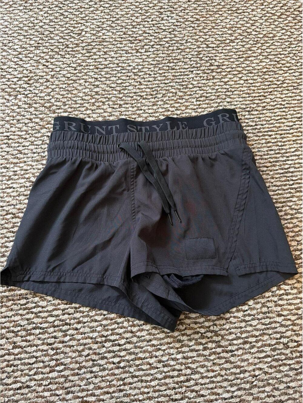 Grunt Style Women's Hybrid Shorts Black Size Medium.
